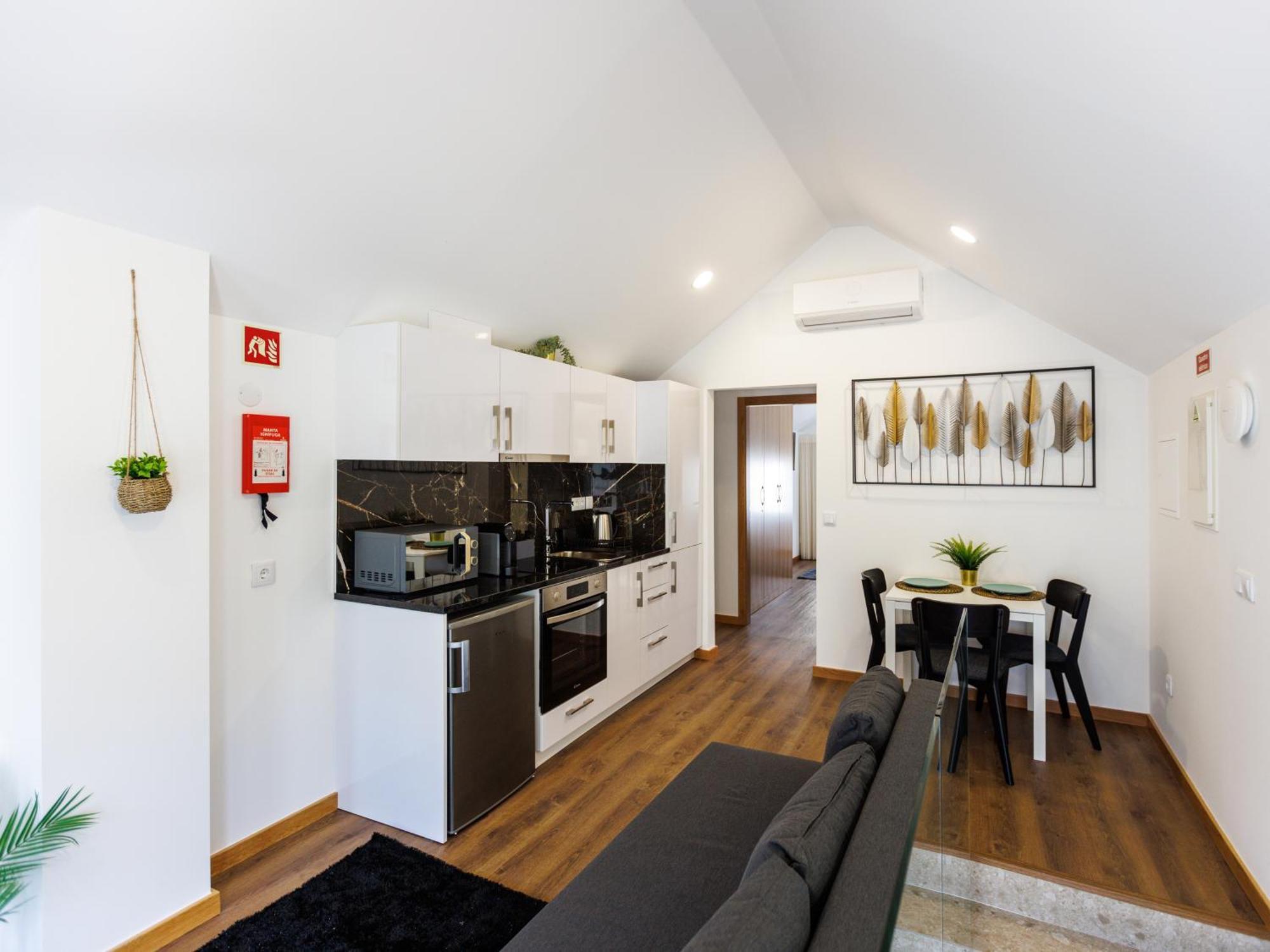 Live In Aveiro Rossio Apartment Luaran gambar