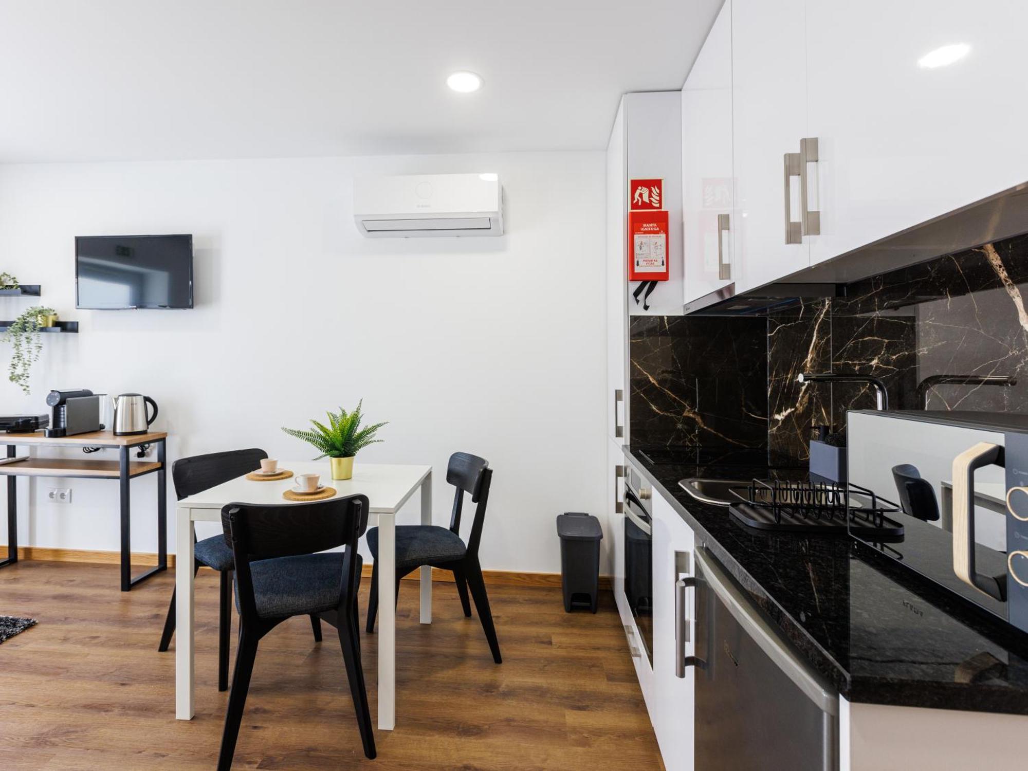 Live In Aveiro Rossio Apartment Luaran gambar