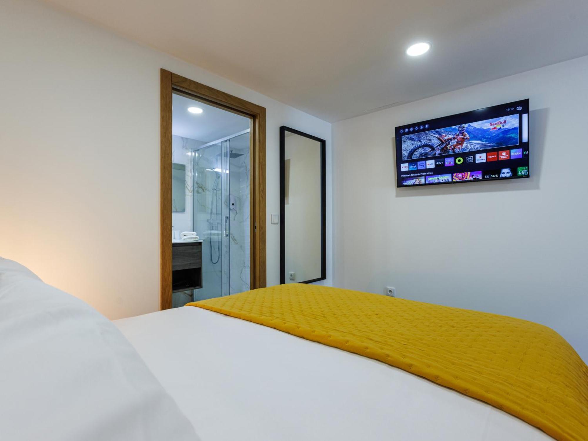 Live In Aveiro Rossio Apartment Luaran gambar